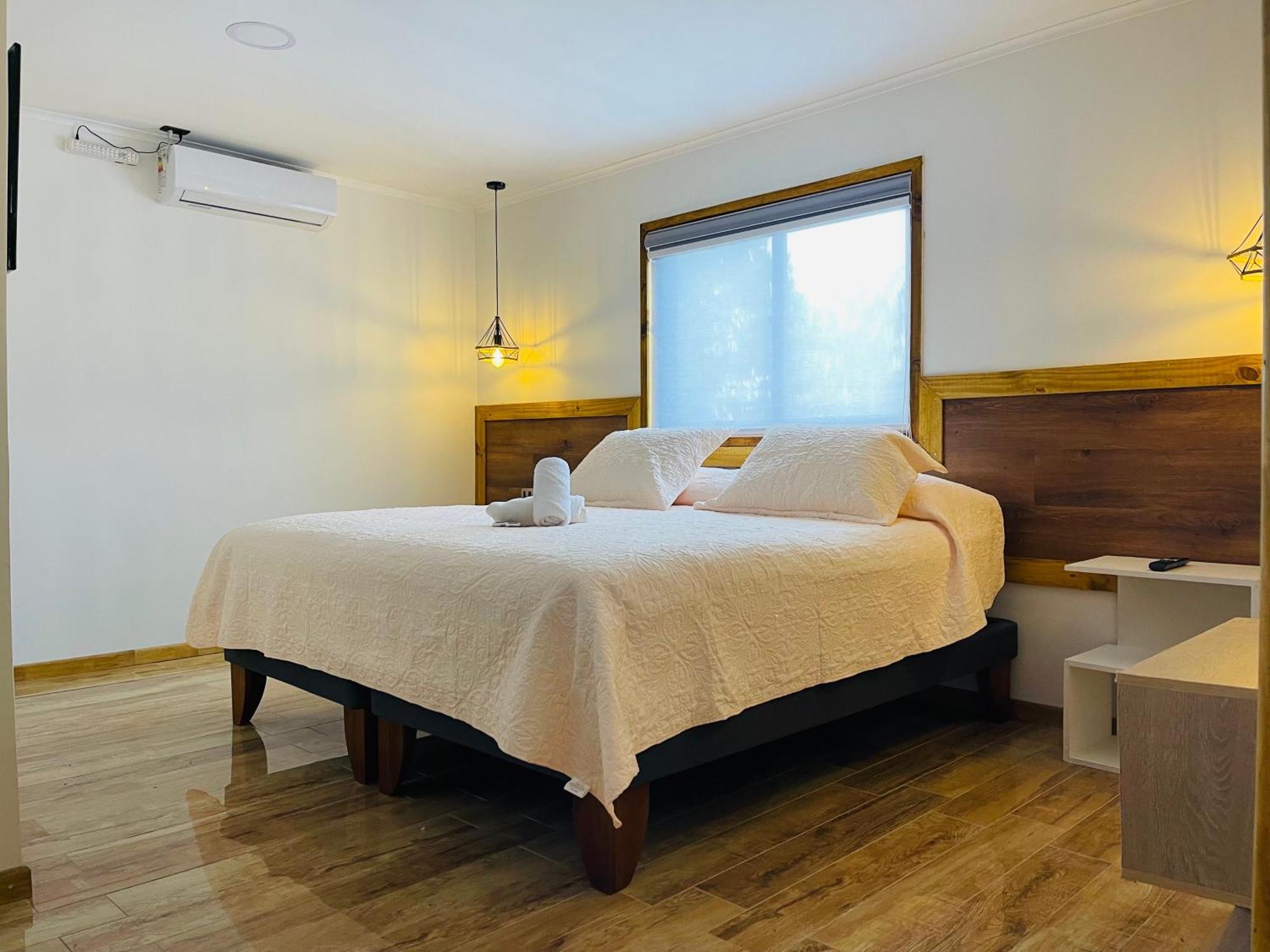 Residencial Victoria Said Hotel Linares Exterior photo