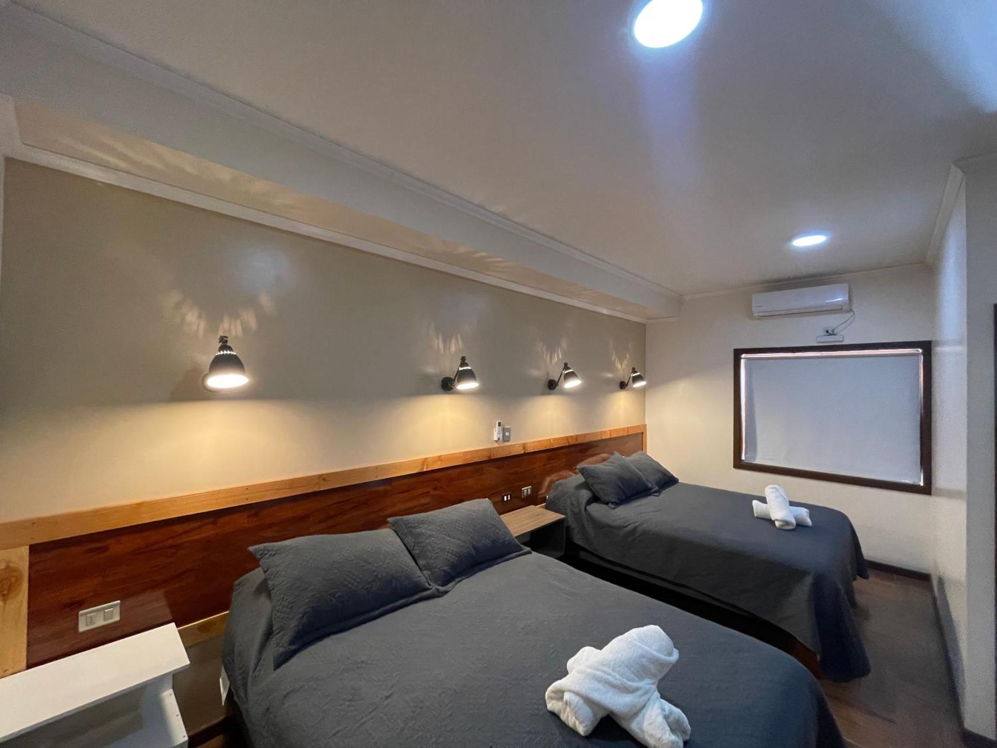 Residencial Victoria Said Hotel Linares Exterior photo