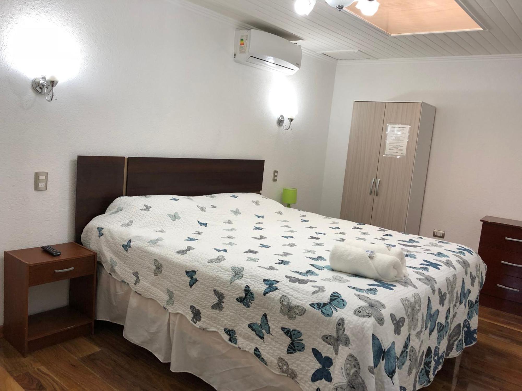 Residencial Victoria Said Hotel Linares Exterior photo