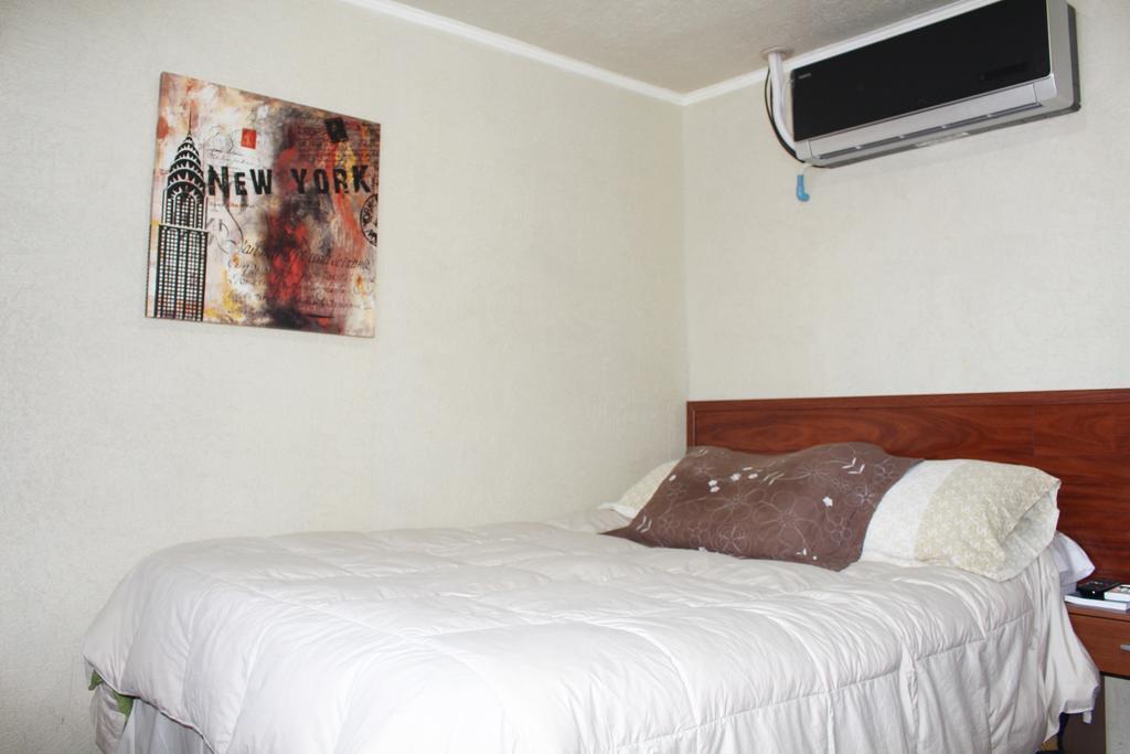 Residencial Victoria Said Hotel Linares Exterior photo