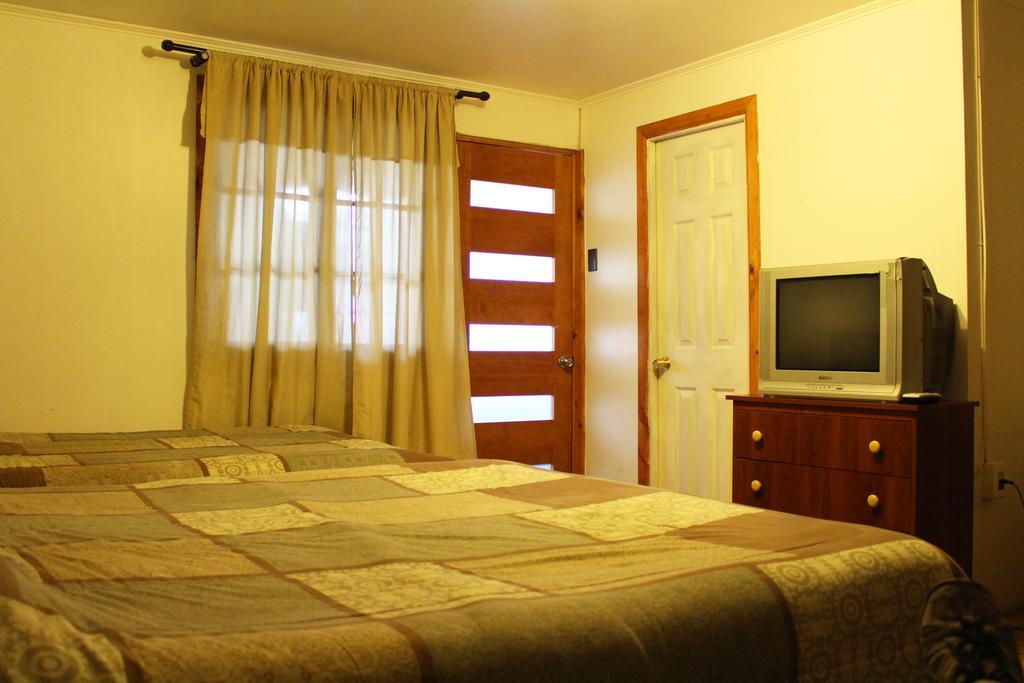 Residencial Victoria Said Hotel Linares Exterior photo
